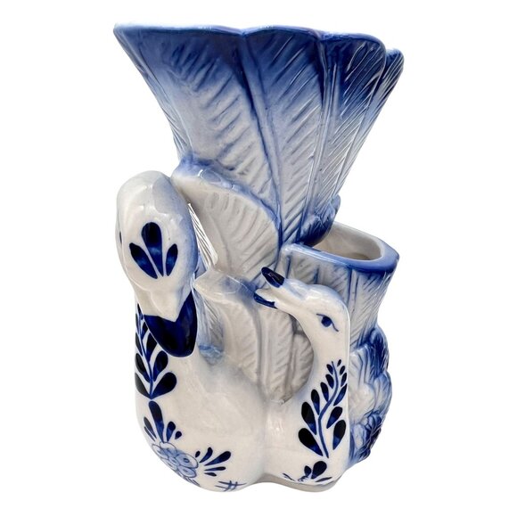 Vintage Double Swan Chinoiserie Vases Set of 2 Delft Style Blue and White 5.5"H - Picture 8 of 11